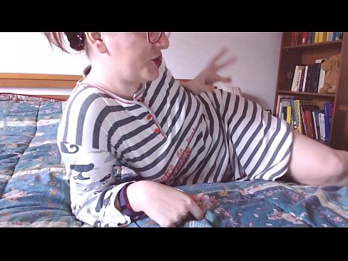 ❤️ Vezmi si tohto veľkého čierneho vtáka do úst, malá otrokyňa ❤❌ Sex video na nás ﹏